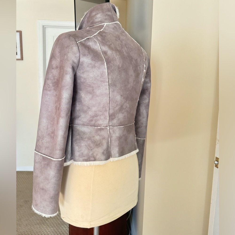 Cache Jacket - image 3